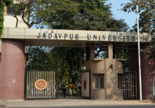 Calcutta HC Excludes Politicians from Jadavpur University Functions, Relying on Campus Security Issue